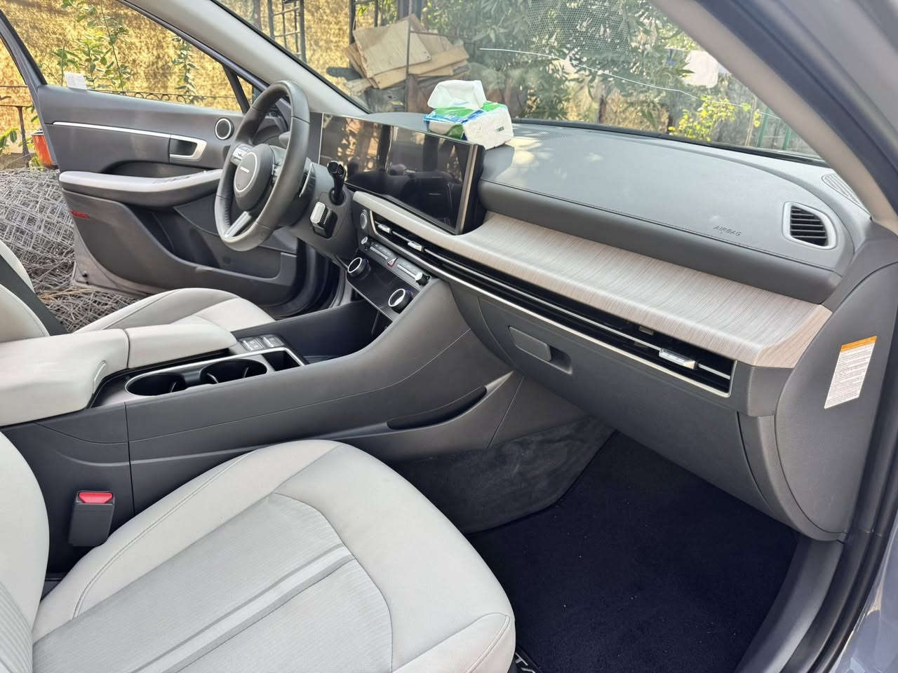 لون ( سمنتي)
🔴سوناتا هايبرد موديل 2024  🔴

مكينة 2.000 

‏HYUNDAI  hybrid SONATA 2024 

🔴. حادثها فقط دعاميه كما موضح بلصوره  
السياره بدون اي صبغ 

جميع الايرباكات سليمة عدا الدركه

شواصي لغود مكفولة عالفحص ابيع  

🔴بدون ايرباكات

🔴سياره رقم بغداد  تحويل مباشر

🔴ماشيه  8 الاف    ميل بريحة الشركة

مكينة 2.000 طيااررره 🚀🚀

مواصفات راح اذكرهن 

بصمة دخول ذكي  

شاشة ع طول الدشبول 

تحكم ستيرن 

رادار امامي معا تحديد مسافة سيارة كدامك 

رادار خلفي 

رادار جانبي 

اوتو ستوب خلفي 

اوتو ستوب امامي 

شفتات ستيرن 

كشنات كهرباء وفول ايرباك 

كشنات تدفئه 

كير تعليك 

شحن لاسلكي 

حساس فتح جنطة الخلفية 

نظام خروج عن المسار 

نظام قيادة ذاتيه 

تبريد منفصل قطعتين امامي 

جامات اوتو 

نظام اوتو هولد مال ازدحامات 

هندبريك بصمة 

انظمة قياده سبورت ونورمات وكمفورت  وايكو 

كاربلي يدعم كافة الانظمة الهاتف 

كامرة خلفية دوارة

بجم زنون 

لد ع طول البجم 

لايتات اوتو 

نقط عمياء 

مراية داخليه تعتيم تلقائي 

شاشة تبريد تحكم كله لمس 

🔴مكانها بغداد حي الاعلام 

🔴السعر خاص 

صور الحادث موجوده بالمنشور 

🔴رقم الهاتف : ***********
***********

واتساب او الاتصال عالرقم الآسيا واتساب
