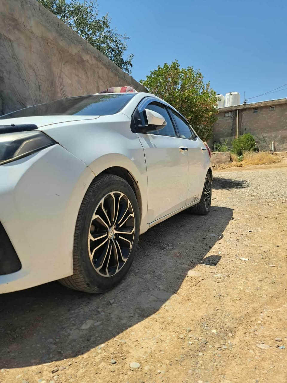 # جمعة مباركة السلام عليكم للبيع 
تويوتا كورلا امريكي ابيض مواصفات S 
 موديل 2016
 رقم سليمانيه الجديد دولي شرط التحويل
 ضرر امريكا جاملغ والبونيد وبالعراق صاير صفحة صبغ ابيع حزام  
⚫️للاستفسار☎️ ***********‬  
     السعر🔺 103$$بيها مجال بسيط

🔵 مواصفات 🔵 S🔵
🔺 شاشة ايباد 
🔺 شفتات استيرن
🔺 اشارة موي
🔺 ويل كب بلادي
🔺 تحكم جهتين
🔺 تثبيت السرعه
🔺 حاكية بلوتوث
🔺 تبريد قطعتين
🔺 ويل كب 
🔺 كامرا خلفية خناقين, ديالى
