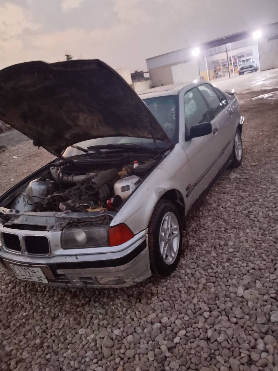 السلام عليكم بي ام للبيع موديل 92 رقم بابل تحويل مباشر سنويتها ما ساقطه السعر 28 وقوا بها مجال درهم مراوس هذا رقم تلفوني بمكاني واسط قضاء الزبيديه ما اتواجد على الفيس***********
