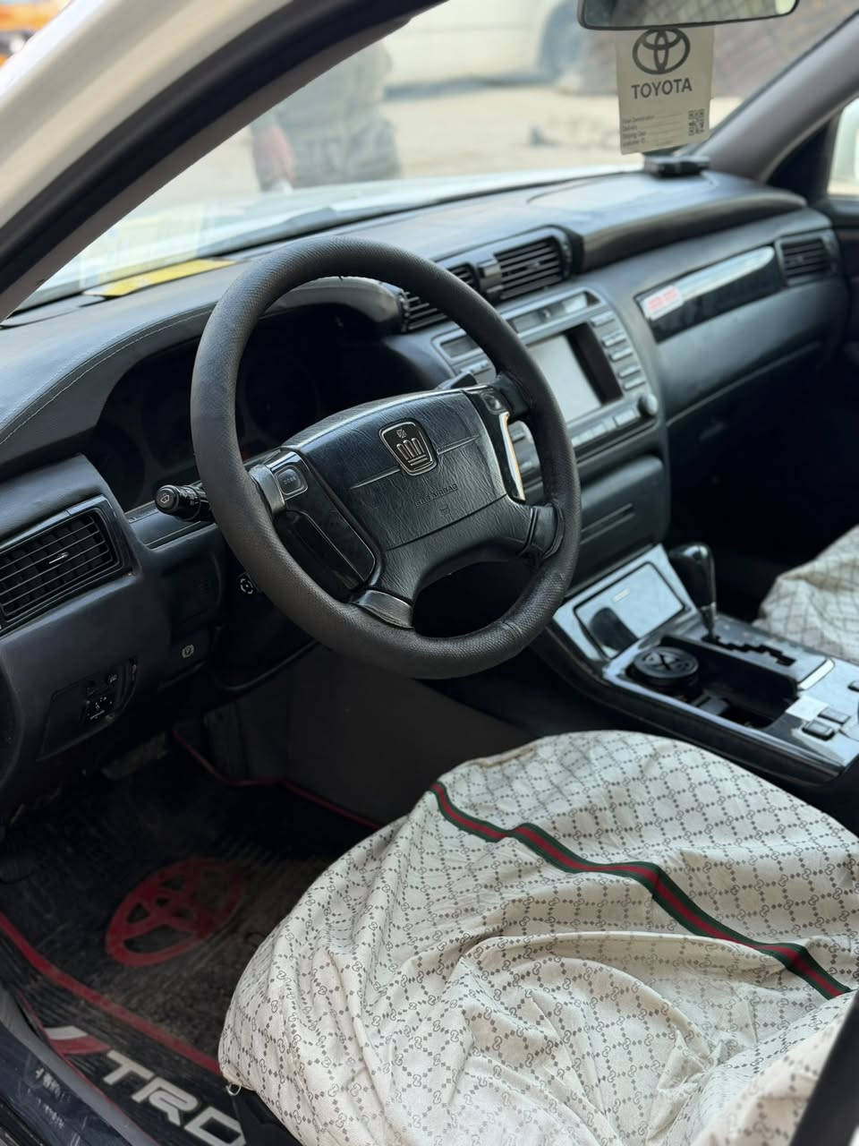 2003
سياره مكفوله لا معالية ولا دخول جديد  
فول مواصفات مكينه دي فور جاهزه كل نقص مابيهه العنوان الناصريه الرفاعي سعر 160
***********
