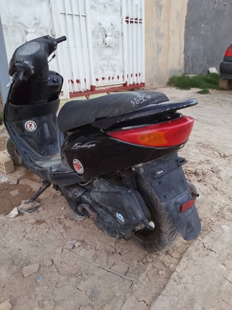 يالله بريز للبيع ميحتاج تجيب فيتر نواقصها فقط ايكسل تجفيت شغل سويج واطلع مابيها اي نقط شغاله من كهربائيات فقط العداد مايشتغل المكينه نظيفه ومكفوله كفاله عامه مكاني بغداد سبع البور السعر 450وبيها مجال حكك الجيه الشراي يدخل خاص او يتصل عليه ع الرقم *********** ♥️
