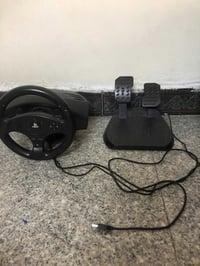 بلايستيشن • للبيع • سعر مناسب