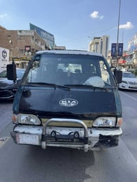 سيارة بيستا للبيع موديل 95 تحويل مباشر السنوية إلى 29 السعر 28 ورقة لل...