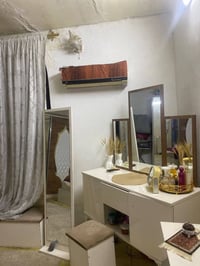 غرفه نوم تركي 7قطع للبيع سعر 200بيها مجال مكان زعفرانيه الرقم 07711431...