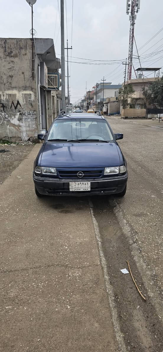 اوبل استرا
موديل ١٩٩٢
مكينة ١٦ 
سنوية ٢٠٢٧
شرط تحويل 
سعر ٣٨ بي مجال 
رقم ***********
    ***********
مكان كركوك
