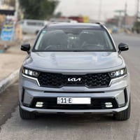 للبيع كيا سورنتو 2022 رقم بغداد دولي بأسمي تحويل مباشر  مواصفات SX لون...