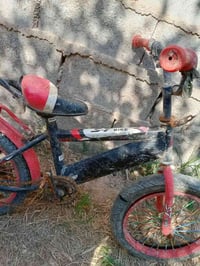 بايسكل • يحتاج تصليح • متروك فترة