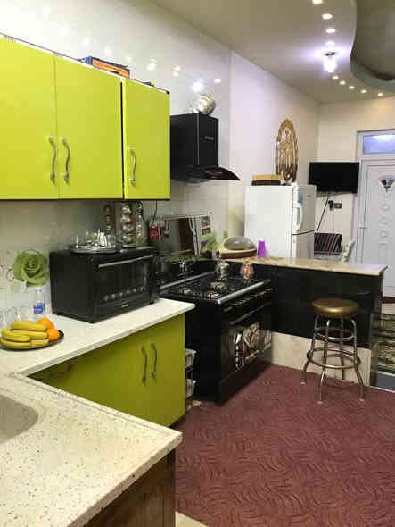 للبيع دار او مراوس بناء درجه اولى 
المنصور حي العربي قريب للجوازات مساحه ١٢٤ متر جبهه 7.30
بناء 2019
دار بناء حديث ممتاز يتكون من ثلاث غرف نوم + استقبال + حولي + مطبخ + ٢حمامات + كراج وحديقه ارضيه 
مرمر وابواب صاج وشبابيك PVC درجه اولى 
الطابق الاول 
كراج وحديقه واستقبال ومطبخ وحولي 
وغرفة نوم وحمام ومناور عدد ٢ 
الطابق الثاني 
٢ غرف نوم + بالكونه + حولي + حمام 
الطابق الثالث
بيتونه + سطحين
للاتصال ***********
اخوان الشراي يتصل
