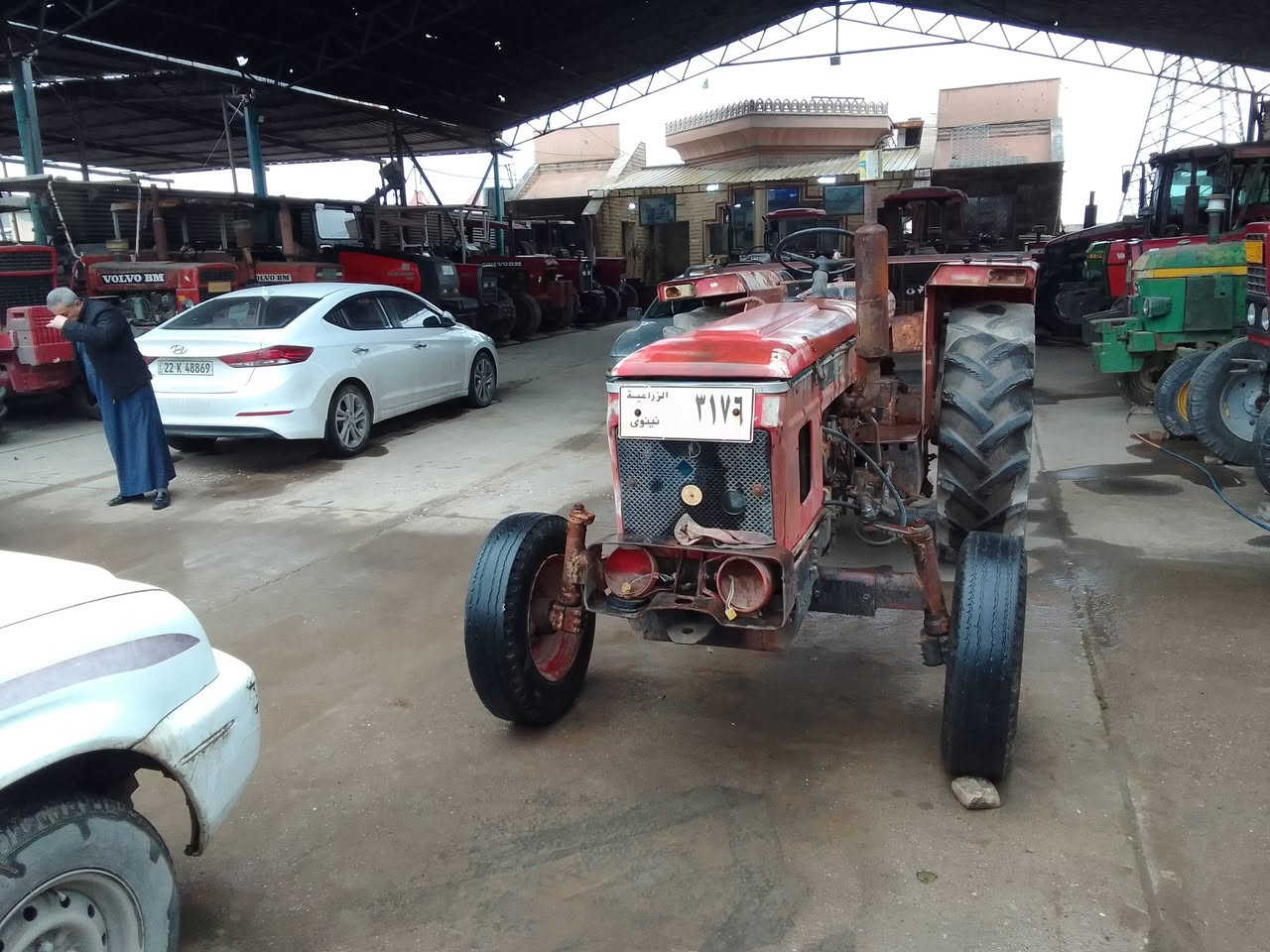 سلام عليكم مكلف بل نشر تركتر عنتر البيع موديل 86 السعر أربعة ملاين وبيه مجال التفاصيل اتصال ***********
