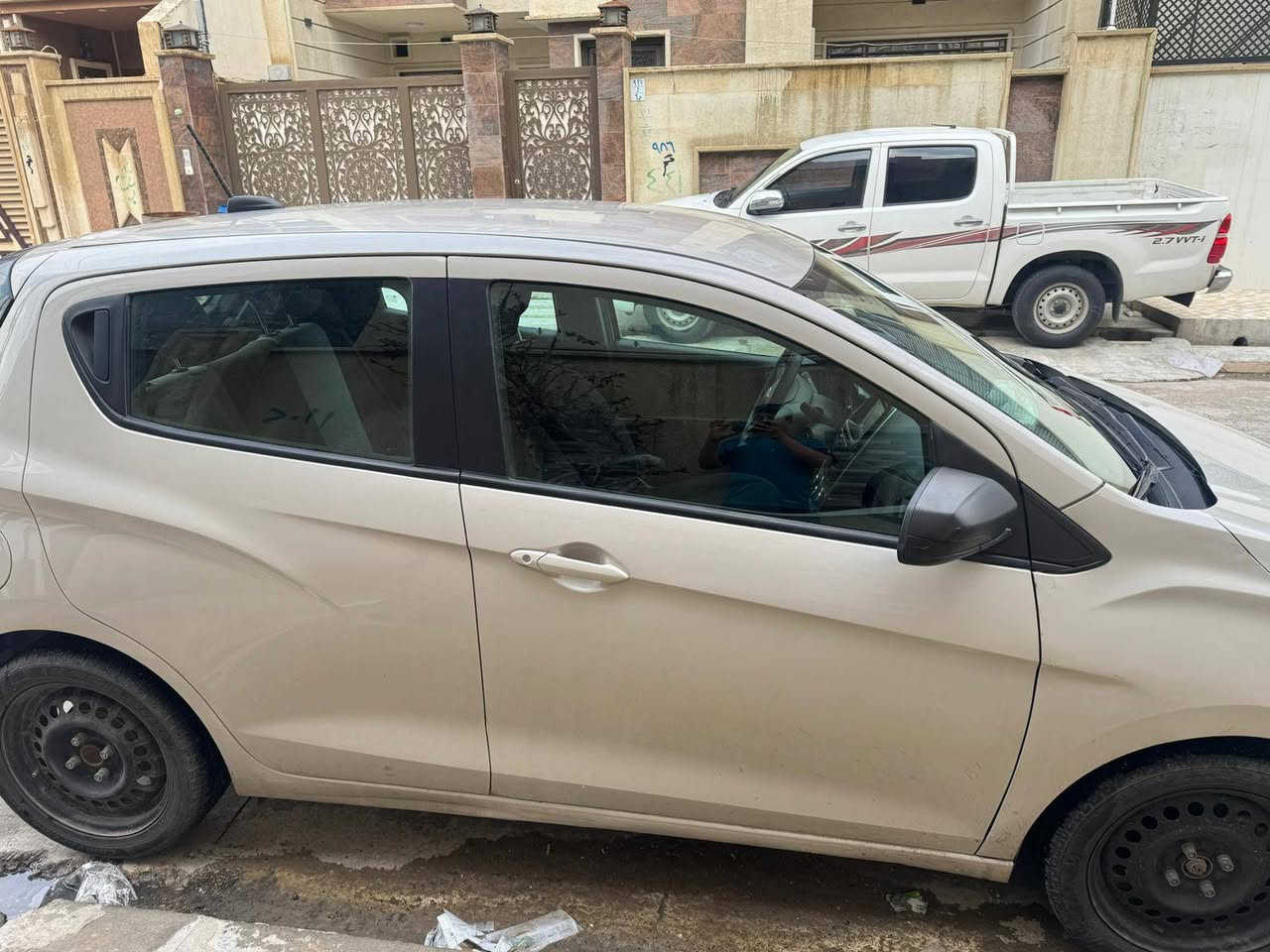 سبارك 2016 
3 قطع صبغ بدون داخل وبدون ارباك .. رقم نينوى باسمي شرط التحويل .. جاهزه بدون نواقص
السعر 78 وبيها مجال 
مكاني حي الفلاح الثانيه 
***********
