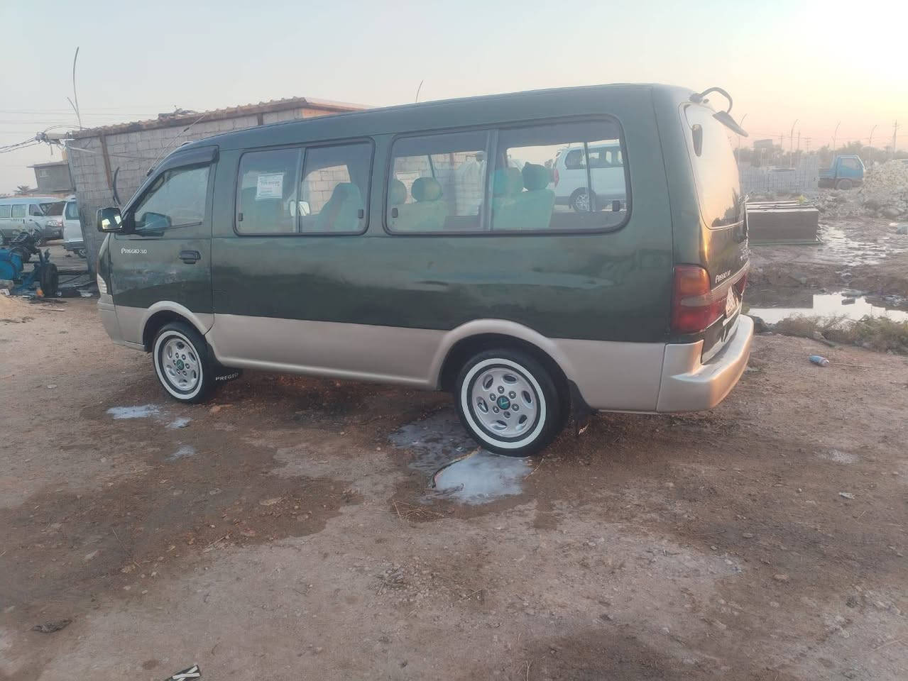 السلام عليكم كيا بريجو للبيع موديل 99 سياره جاهزه خير من الله مكان السياره النجف الاستفسار على هذا الرقم رجاء مكلف بالنشر هذا رقم راعيها واتصلوا عليه ***********
