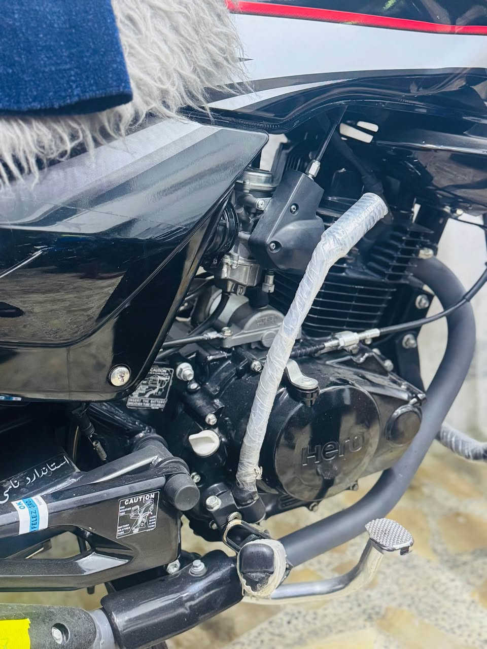 هيرو هنتر جديد كارتون ما مستعمل 
***********
