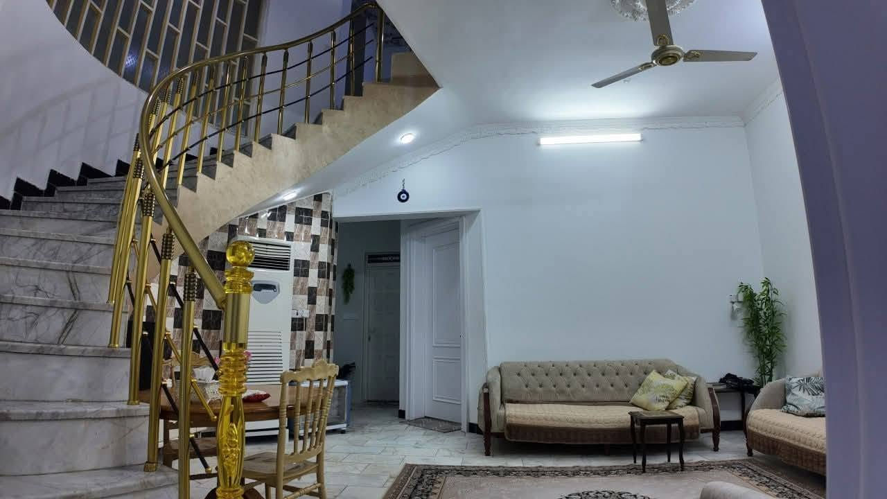 🔹 للبيع بيت طابو صرف – طابقين 🔹
📍 الموقع: حي أور الثانية

قريب ع هيئة الاتصالات والإعلام

📐 المساحة: 150 متر

🚧 شارع رئيسي عرض 15 متر

🔸 البيت طابقين     

💡 موقع مميز على شارع رئيسي وخدمات متوفرة

للاستفسار: ***********
