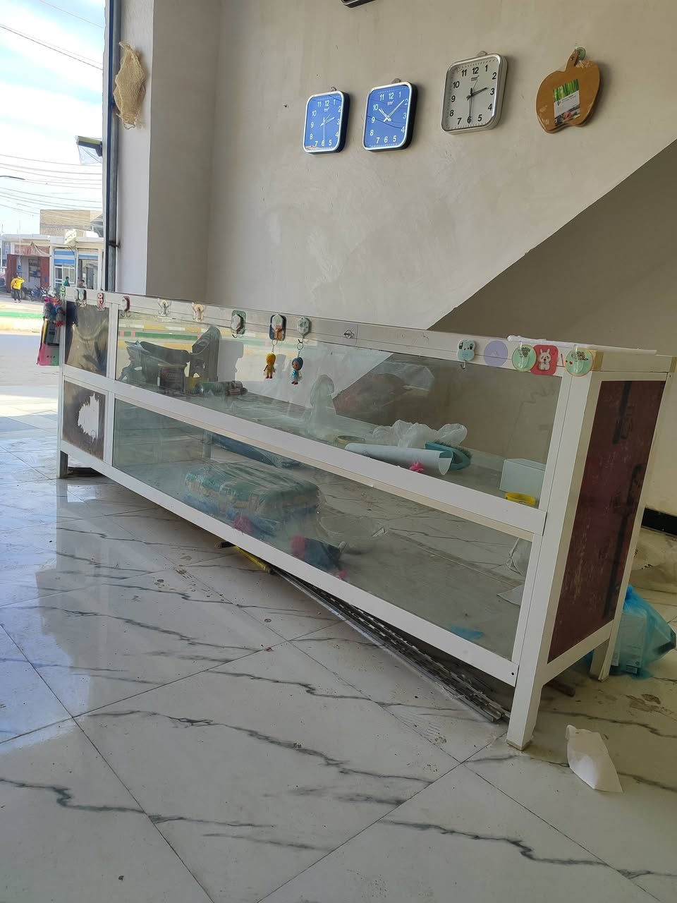 مكلف بالنشر اخوان للاستفسار الاتصال على الرقم ***********
