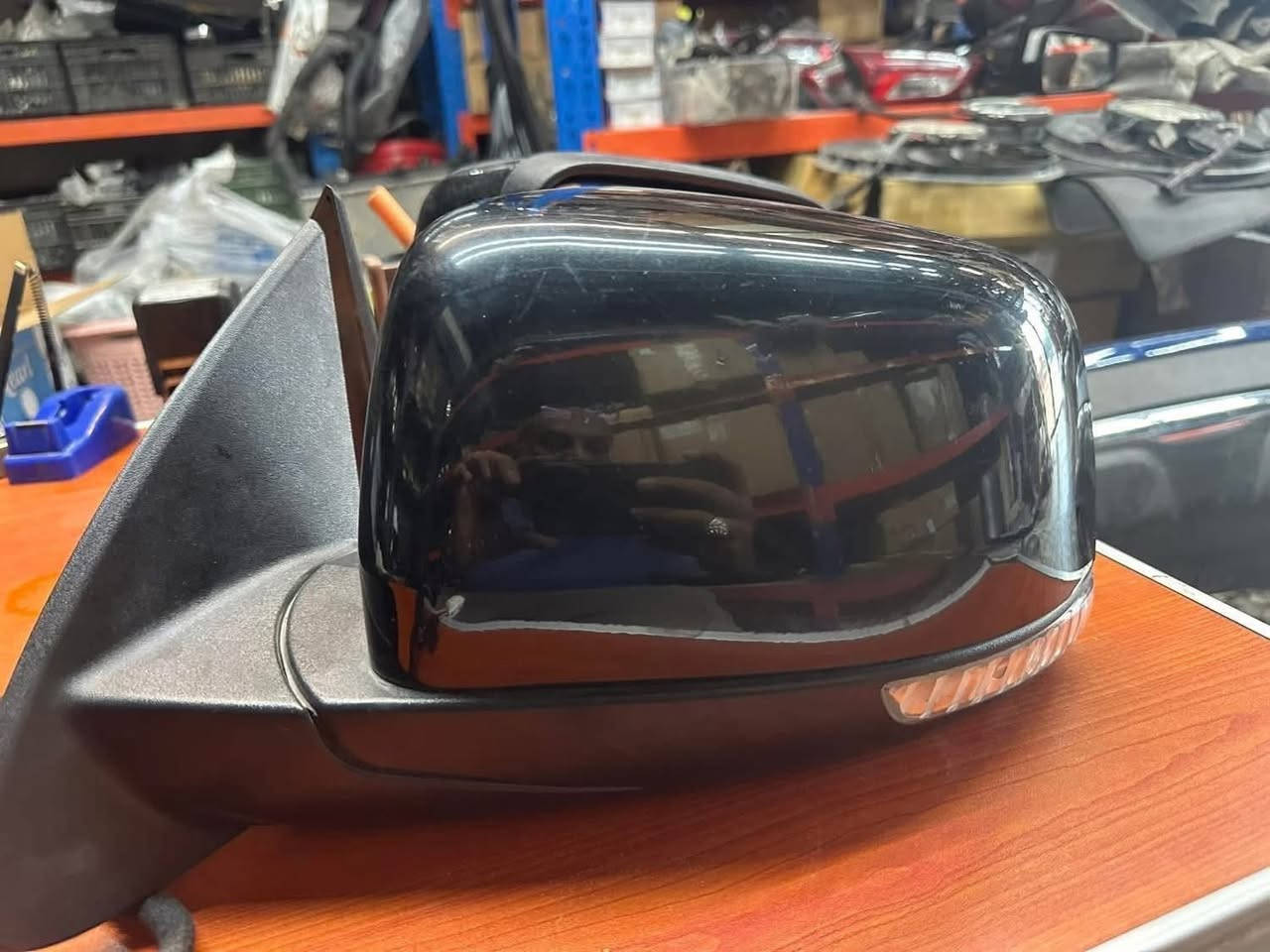 جديـــــــــــــــــــدنـــــــــــــــــــــــــــــــــــا⚫️💯⚪️
اهلا بكم في المجمع الامريكي 🚘🏎🚙🚗
يتوفر 
محرك دوج دورنكو 2019
كير دورنكو من 2014 / 2021 
دعاميه فوول حساس ورادار كامله 
دعاميه دورنكو 2022 تفصيخ مثقوبه كامل كل الوان 
دعاميه دورنكو 2022 تفصيخ سوده بدون ثقوب 
دعاميه دورنكو 2022 

بنيد ابو فتحات مع فتحات كامل فافون 
لايت دورنكو 2021 Rt وعادي داخل اسود 
لايت دورنكو 2020 داخل اسود لد 
لايت ٢٠١٣. دورنكو 
بدون رادار ABS 2022
بطانه جاملغ 2022 مخمل 
بطانه جاملغ 2019 مخمل 
فلينه دورنكو 
جسر دورنكو 
قواعد فيوزات 
مروحه دورنكو 
راديتر تبريد راديتر ماي 
دسكات اصلي وتجاريه 
فيتبم اصلي وتجاري ضمان 
 من موديل 2021/2022ABS دورنكو 
صدر امامي خلفي تجاري وتفصيخ 
يوجد خدمة توصيل داخل بغداد و المحافظات كافة .
للاستفسار الاتصال على رقم الهاتف 
☎️☎️☎️***********
 ☎️☎️☎️***********
شارع مطار المثنى قرب حلويات الخاصكي مجمع الامريكي 
يفتح المجمع الساعة 8 صباحا ولغاية الساعة 5 مساءا
