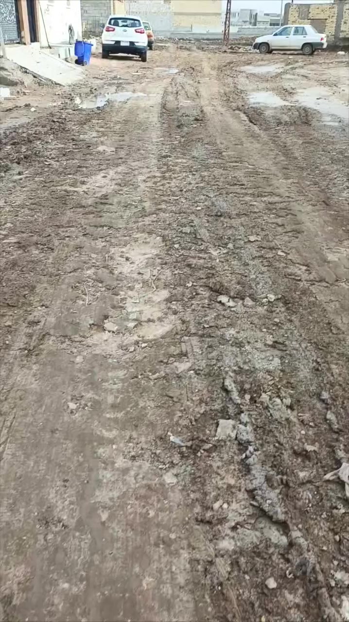 المساحه 200 متر 
واجهه 10
الموقع ام الخيل الحي الثقافي بداية المنطقة 
طابو زراعي سند 25 
مسيجه مرقم بلدية 
السعر 58 مع المجال 
للاستفسار الاتصال على الارقام ***********
***********
أبو سجاد للعقار 
للاستفسار مراجعه مكتب الساقي للعقار
 حي الجامعه قرب شارع 20
