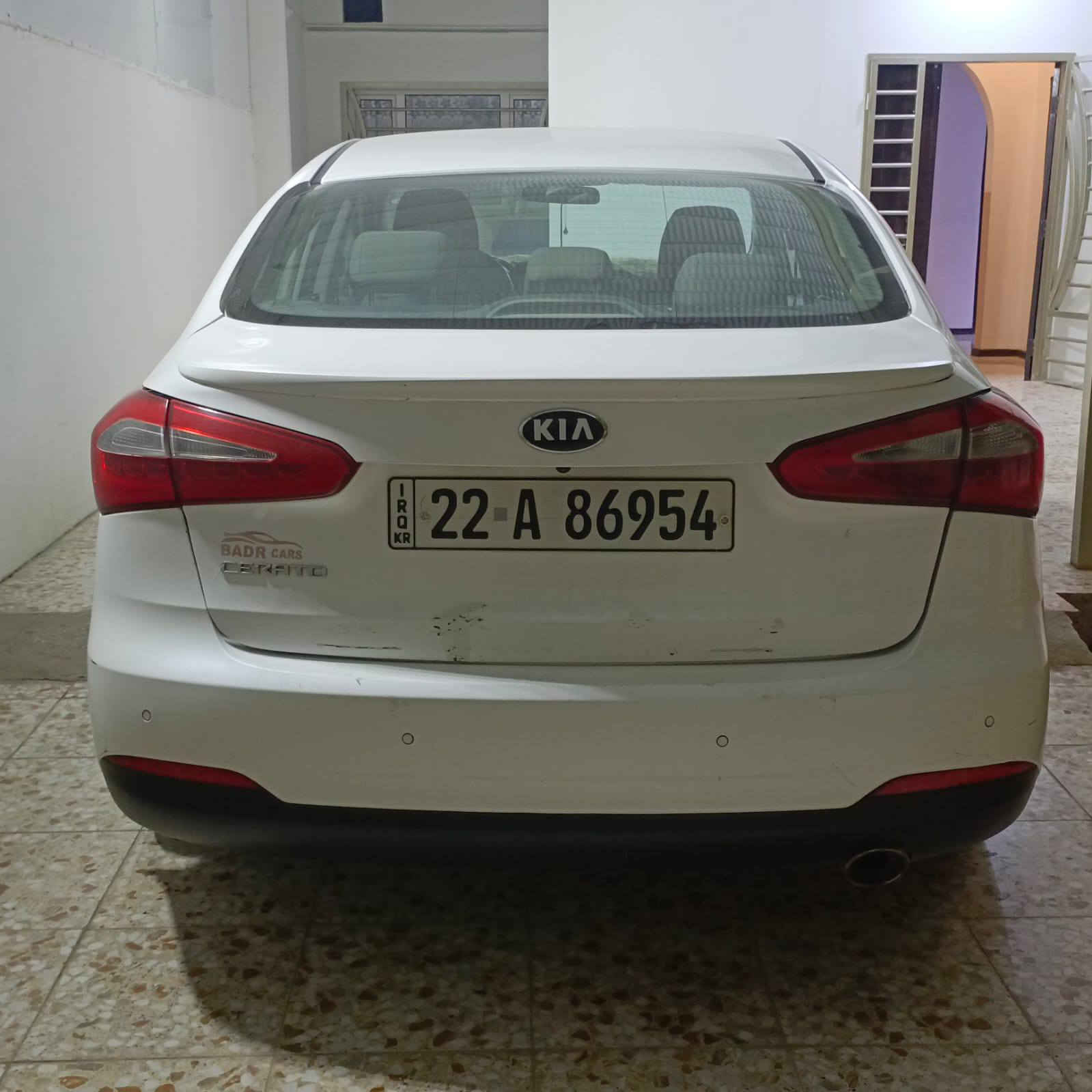 سيراتو مديل ١٣ بيه نص جاملغ خلفي صبغ وبيه شويه بارد سعر١١٢ قفل ***********
