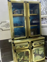 للبيع • خزائن • ديكور