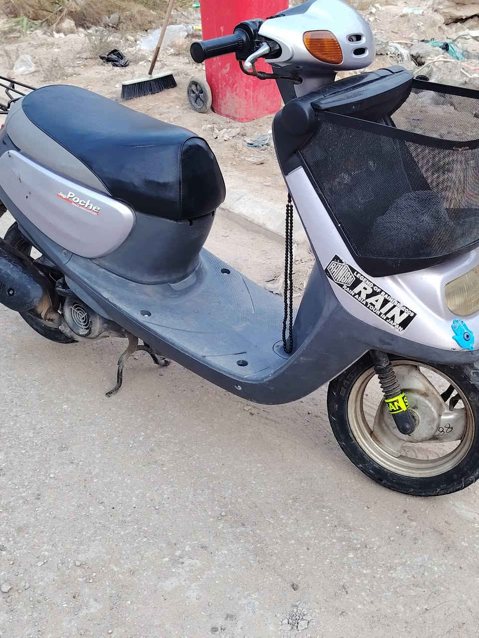 دراجة منغولي حاوية قبل شهر طالعه من المعرض جديدة للاستفسار الاتصال على الرقم ***********
