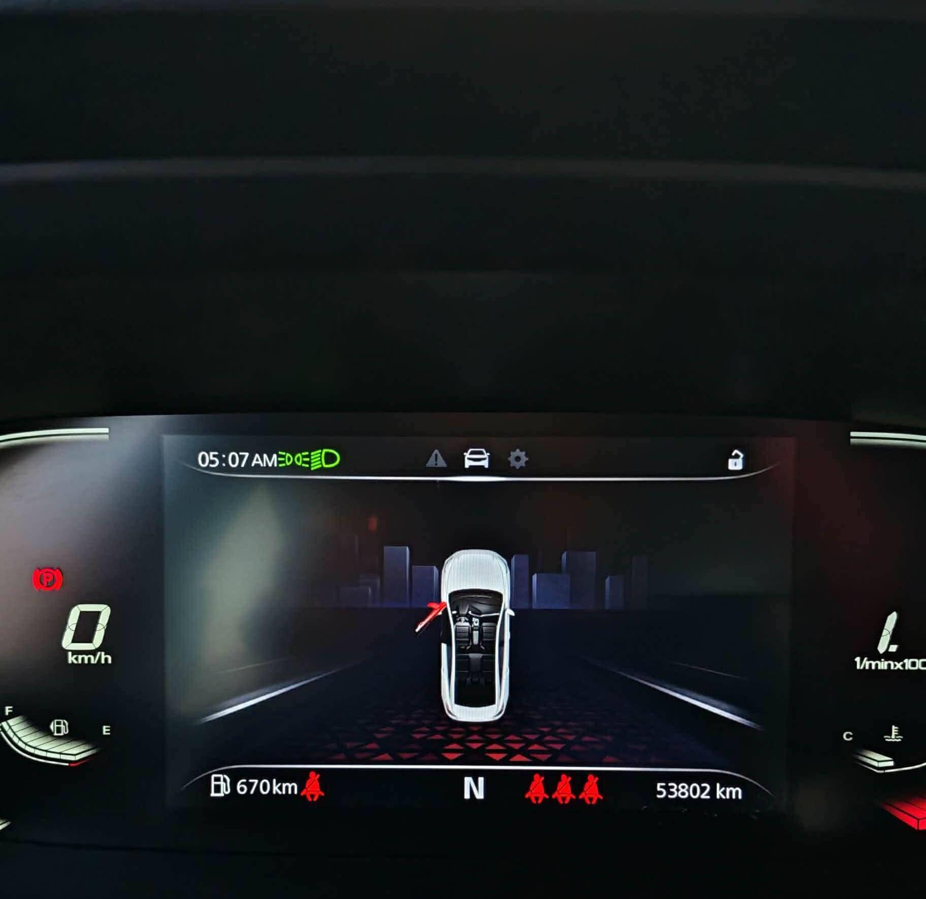 سلام عليكم للبيع
MG GT 2023
 المحرك 1500 تيربو مواصفات اللكجري
كير سبورت
شفتات ستيرن
بصمه
داخل جلد ابيض
بيها شخوط  بالدعامية  الاماميه بسيطه السياره كفاله بدون لاصبغ ولاضربه 

فتحة بالسقف
مقعد السائق كهرباء
ماشيه. ٥٣

السيارة بعدها بضمان الشركة ومستمر بالصيانة...
السياره. مال بيت ع ايدهم من الزيرو.  ومال ناس موضفه.السعر ١٢٥ ورقه وبيهه مجال. مكان السياره بغداد السيديه  او كربلاءمن السبت للربعاء بكربلاء وباقي الايام بغداد. حكم الدوام والسياره  كلش جديده ومكفوله من الضربه والصبغ الاتصال ع رقم رجاءا مكلف بالنشر 
   ***********

