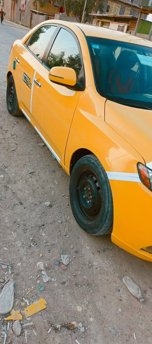 سلام عليكم فورتي 2012 كير محرك كفاله سياره جديده مال جناي تبريد ثلج سونار موجود بل منشور مكينه 2000 دوش رقم بغداد جديد نكليزي منضومه غاز سعر 85 وبيه مجال قليل تصل *********** بغداد شعب
