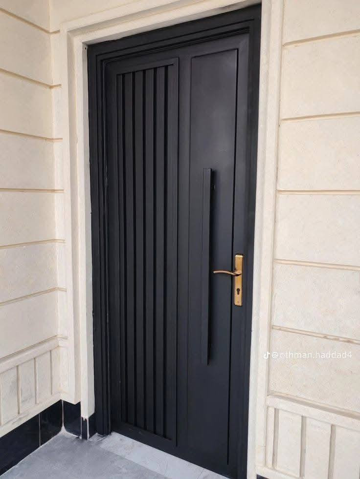 🔧 عرض محدود – معمل حدادة الامير علي 🔧
مع ارتفاع الأسعار بالسوق… وفر على نفسك واحجز شغلك هسه بعرض خاص ولمدة محدودة 🔥
نقدم تنفيذ كافة أعمال الحدادة للمنازل والمحلات والمشاريع:
✔️ أبواب حديثة وكلاسك
✔️ شبابيك حديد
✔️ قمريات
✔️ سندويج بنل
✔️ أبواب قاصة حصينة
✔️ تفصيل حسب الطلب وبقياسات دقيقة
⭐ جودة عالية – التزام بالمواعيد – أسعار مناسبة
🚚 توصيل متوفر + قياس ميداني
📞 للحجز والاستفسار اتصال أو واتساب *********** 
❌ نعتذر عن عدم الرد على الماسنجر
⚠️ العرض لفترة محدودة – احجز دورك قبل الزخم
