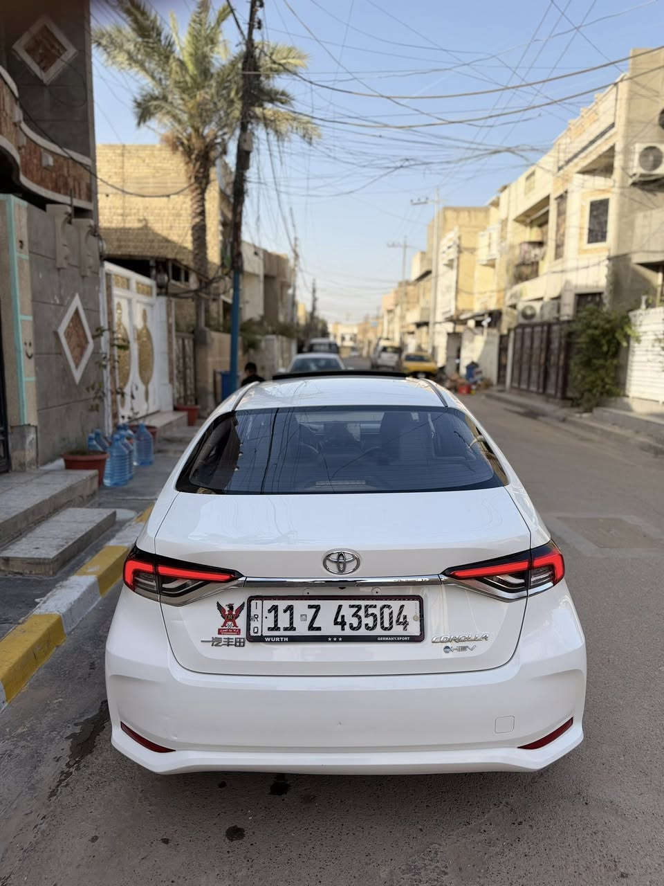 السلام عليكم كورلا للبيع شكل خليجي مديل 24مكفوله من ظربه والبارد ماشيه 20الفHEV علامه السوده السعر 
148 وبيها مجال قليل مواصفات فتحه بصمه تحكمات رادارات تحديد مسار
داخل جلد اسود رقم الهاتف ***********
