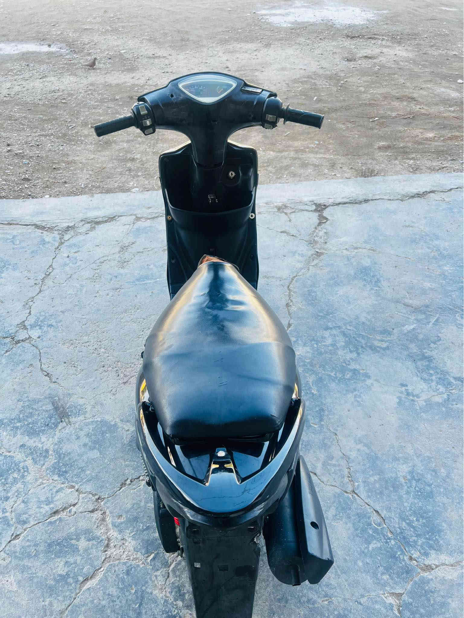 عندي ماكس عدله نضيفه كامله كله شغاله مكينه ناعمه شلعه ومعدل كهربائياتهه شغاله اورق كامله المكان الغزاليه السعر 425 الشراي يخابر وهذه رقمي *********** بغداد
