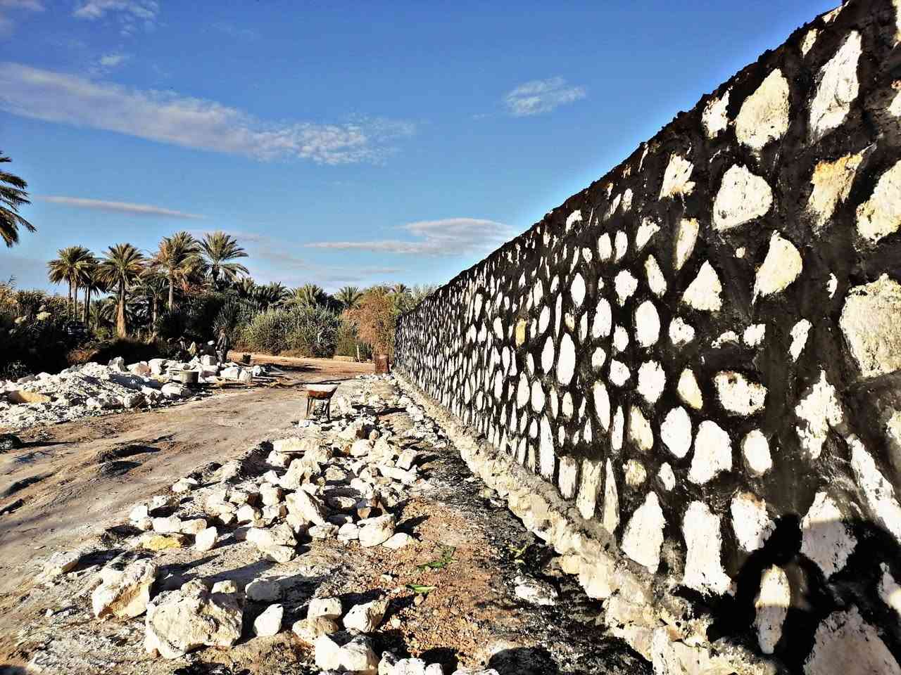 الســــــــــلام عليـــــــــكم
جزء من أعمالنا
#بناء_حجر  في #بابل و #النجف و #كربلاء و #ديوانيه

بنــــــــاء بيوت * و اســـــــيجه * تطبيك سواقي *  ممرات * نافورات *
للاتصال ..... *********** نفس الرقم واتساب📲📞
