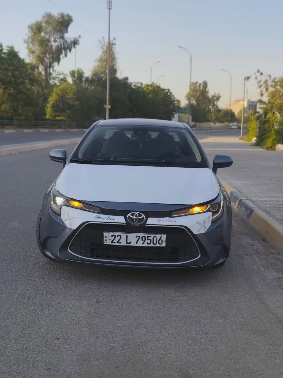 للبيع سيارة كورلا 2021
ضرر قطعتين بنيد و جامرلوغ وباب توحيد لون بدون دواخل تبريد ثلج خير من الله محرك 1800 كير و محرك كفالة رقم اربيل باسمي
مكاني ديالى سراجق  السعر المطلوب 120 وبيهه مجال 
***********
