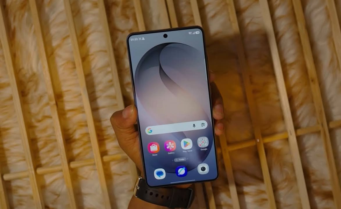 S26 Ultra احجز مسبقاً
Level mobile 
شارع الدبلان جانب مطعم الشباب


**إذا كنت صاحب هذا الإعلان وتريد حذفه لأي سبب، رجاءا أرسل رسالة إلى الدعم الفني**