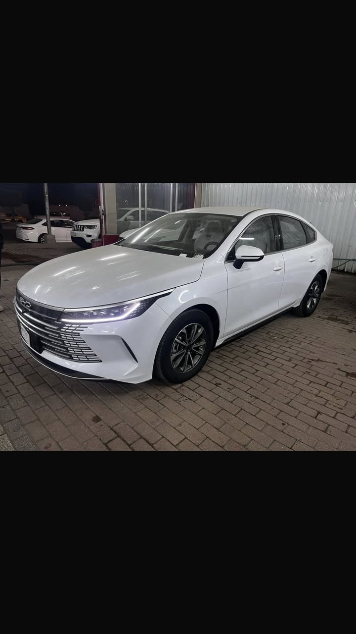 السلام عليكم بي وايدي زيرو زيرو مديل 2025 كامله عدتهه غراضهه وشاحن العنوان بغداد ***********
