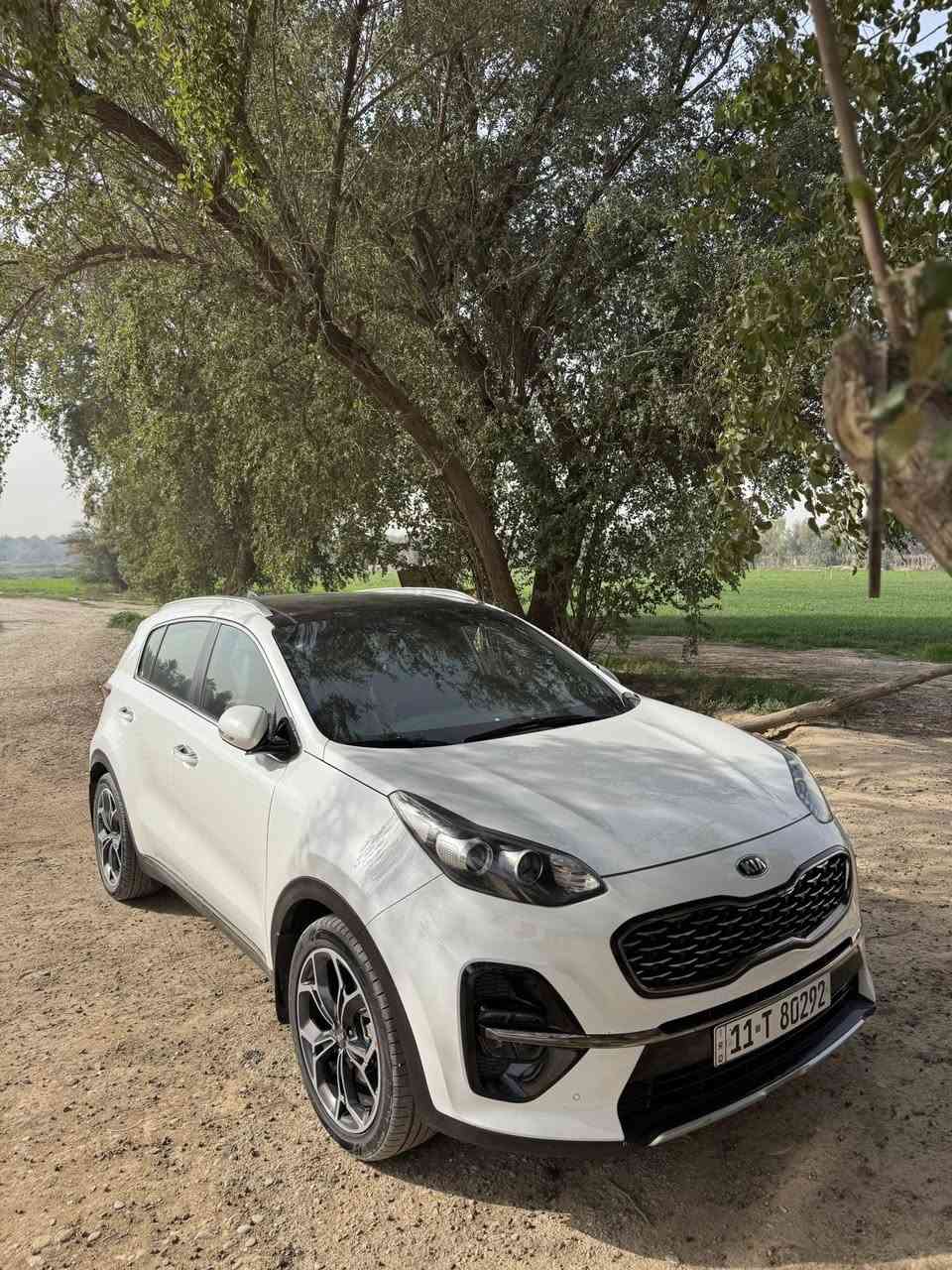 ***********
السعر 208$ بيها مجال قليل  
مكفولة من الصبغ مكانين بارد صغار جداً 

كيا سبورتاج خليجي  GT-Line 2019  رقم بغداد الجديد 
ماشية km 68.000

✨ المواصفات:

 • فل أوبشن GT لاين
 • صندوق كهرباء 🔥
 • كراسي كهرباء 
 • فتحة سقف بانوراما 🌤️
 • لايت زينون + بكلايت LED 💡
 • شاشة + Apple CarPlay 📱
 • كاميرا خلفية + حساسات
 • بصمة + تشغيل 
 • داخلية جلد نظيفة �
