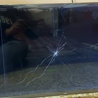 TCL • كسر الشاشة • ريموتين