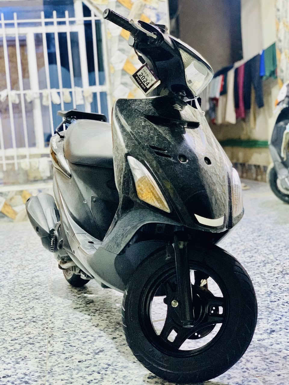 سلام عليكم ادرس حديث للبيع فقط
الدراجه مفتوحه رايمر والباقي كفاله عامه 

الاستفسار ***********
