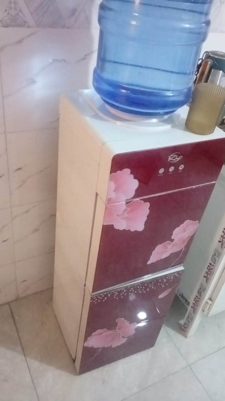 براد نوع ريو حار وباردوثلاجه  شغال وجاهز مي ثلج بلادي مداخل اي تصليح بي شويه زنجار من جوه 
المكان حي العدل السعر 75 نهايته


**إذا كنت صاحب هذا الإعلان وتريد حذفه لأي سبب، رجاءا أرسل رسالة إلى الدعم الفني**