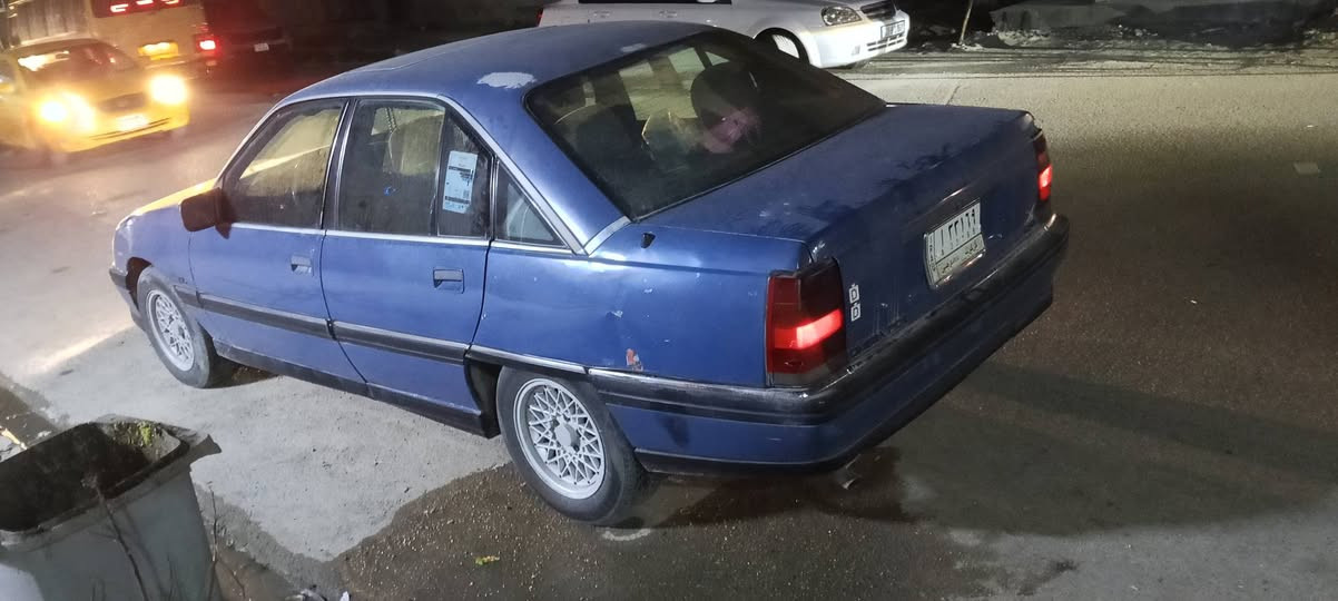 أوميكا موديل 1991رقم كركوك دفتر بانزين شرط ع بلاد صبغ بلادي للاستفسار اتصال فقط ***********
