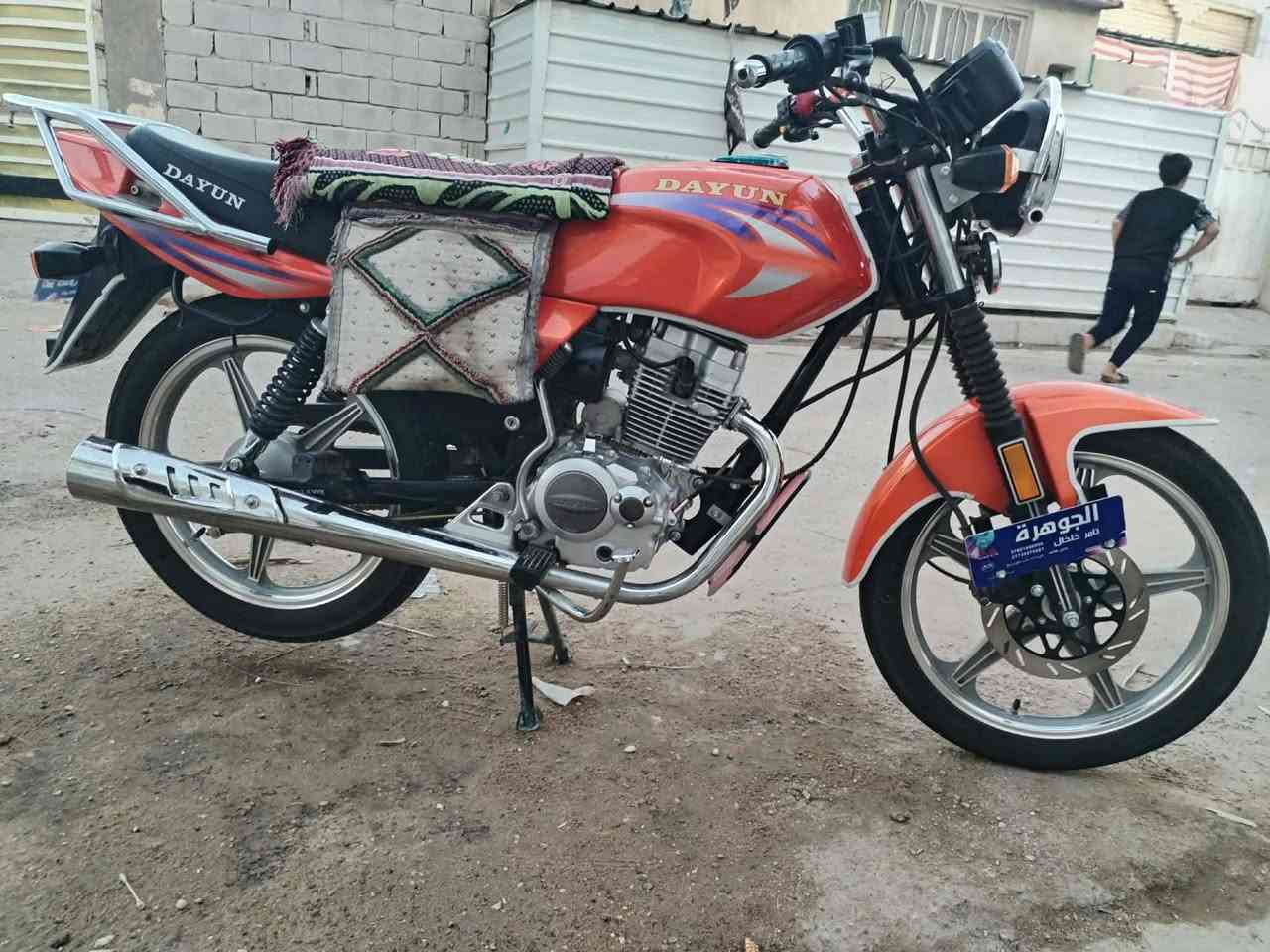 سلام عليكم دراجة للبيع دايوان عضم مديل 23 طالعة بل 24  السعر  مليون 500  ولشراي يتصل ويدلل  مكان كربلا حي العسكري..  ***********
