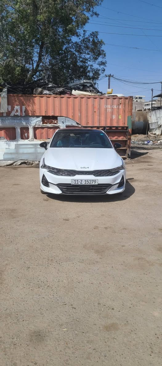 السلام عليكم كيفايف 2024 فول مواصفات  وارد أمريكي سعرهة ١٨٥ وبيهة مجال بصيط المكان بغداد مدينة الصدر رقم الهاتف ***********
