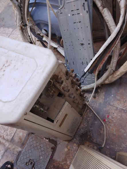 خارجيه 3 طن ونص مع 4 بواري مع 4 داخليات ابو الطن للبيع شلع مكاني البياع ***********
