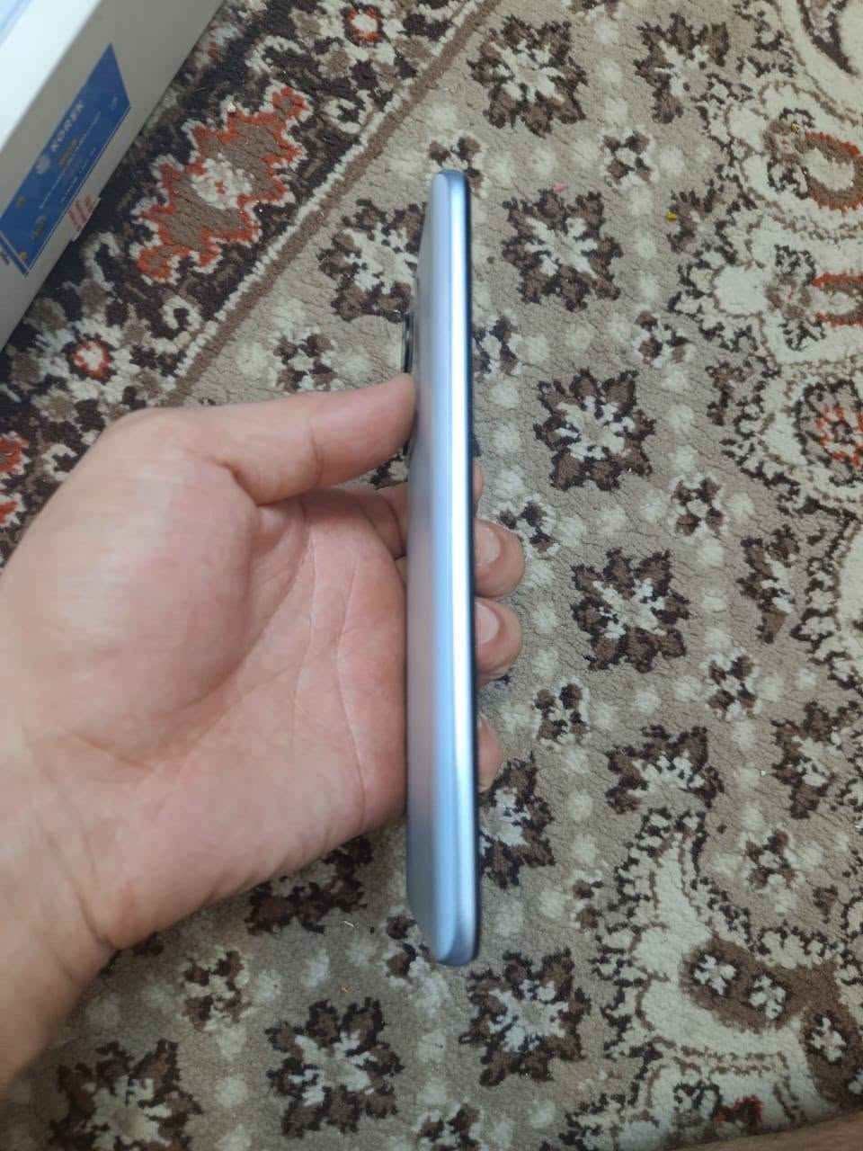 السلام عليكم هونر X7a
ذاكره ١٢٨ جهاز نظيف جدا 
مستعمل اقل شهرين فقط 
كارتونه مالته وياه 
السعر 125 وبي مجال 
مكان بغداد الحريه 
***********
