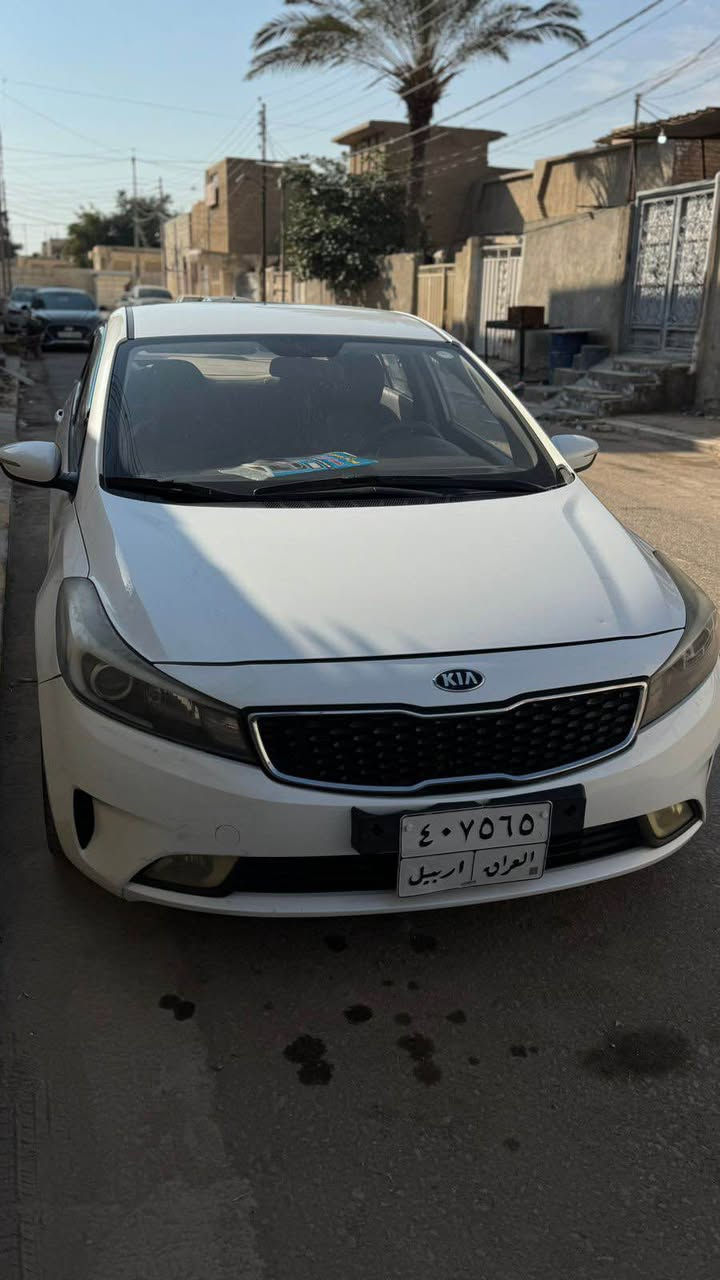 سيراتو مديل 17 خليجي كفاله عامه صبغ فتح تبديل 
عدى باردين خفيفات ما مبينات 
🛑 محرك 1600 بالكارتون 
🛑 مكانها نجف 
🛑 الاستفسار ***********
🛑 السعر 🔥 133 🔥 النجف, العراق
