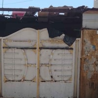 بيت للبيع وره الشارع العام مال عبيدي قريب عله الشارع المساحة ١٠٠متر ال...