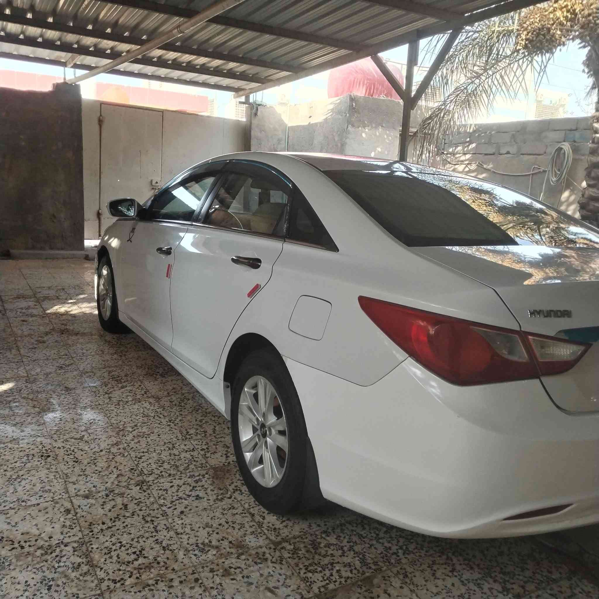 سلام عليكم اخوان سوناته خليجي موديل 2013 محرك دوش 2400 لاتبخير ولا تنقيش شرط كير كفاله دواخل قطعتين تبريد قطعتين بس الكمبرسر بي ضعف سيارات بيه باب الصدر وجاملع الامامي فقط قطعتين وبيه رصعات قليله سياره تخم تاير جديد ادامه من نزلات وبلكات وعبوه فيت بم دبلات وحداده كله جديد سياره شوف العين
مكان البصره/ قضاء الصادق
رقم الهاتف/***********
اذه أكو مراوس بسوناته أمريكي اروس 
وتحياتي للجميع
