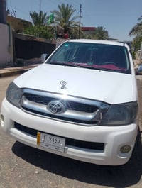 فلانزه مديل ٢٠٠٦ للبيع وشرائح يتصل ٠٧٧٢٩٢٦٢٤٨٣