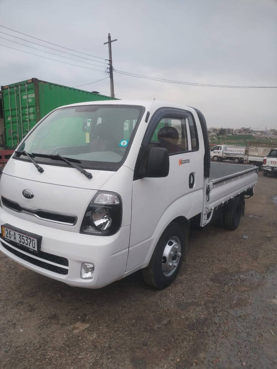 كيا حمل٤٠٠٠ موديل ٢٠١٤ سياره جاهزه رقم صلاح الدين ***********
