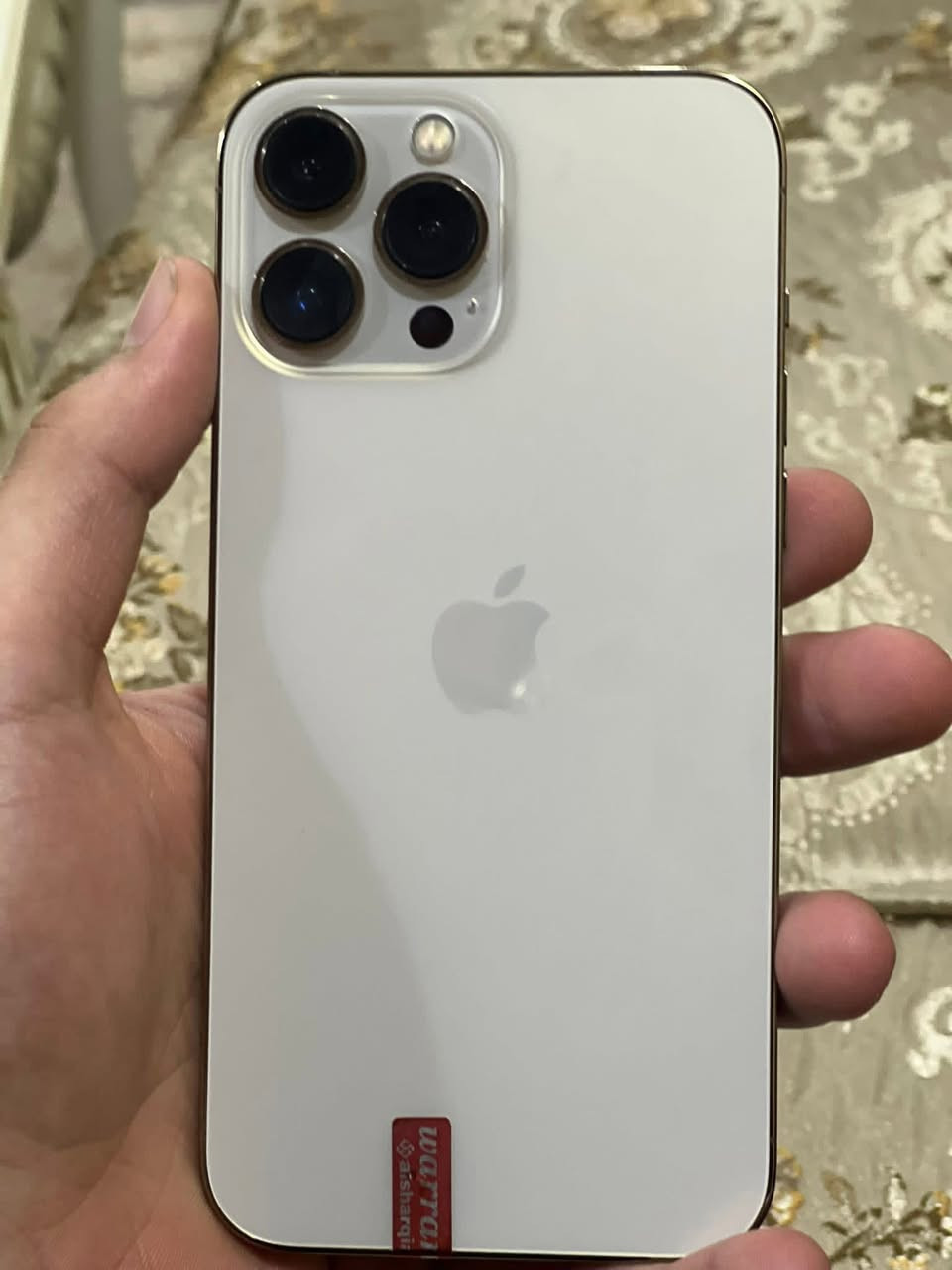 السلام عليكم أيفون ١٣برو ماكس لوك جديد الجهاز بطاري ٨٧مامفتوح وتر  لون ذهبي. نضافة ١٠٠٪؜ السعر  450 
***********
