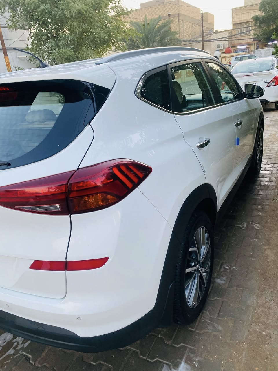 توسان خليجي ٢٠١٩ رقم اربيل الماني
مكفوله كفالة عامة من جميع النواحي ماشية ٧٢ حقيقي

بصمة

شاحن لا سلكي 

لد نهاري 

لد امام خلف 

تبريد خلفي 

٣انضمه قياده 

حساس امام خلف

كشن كهرباء 

مري كهرباء 

للاستفسار الاتصال على الرقم ***********
