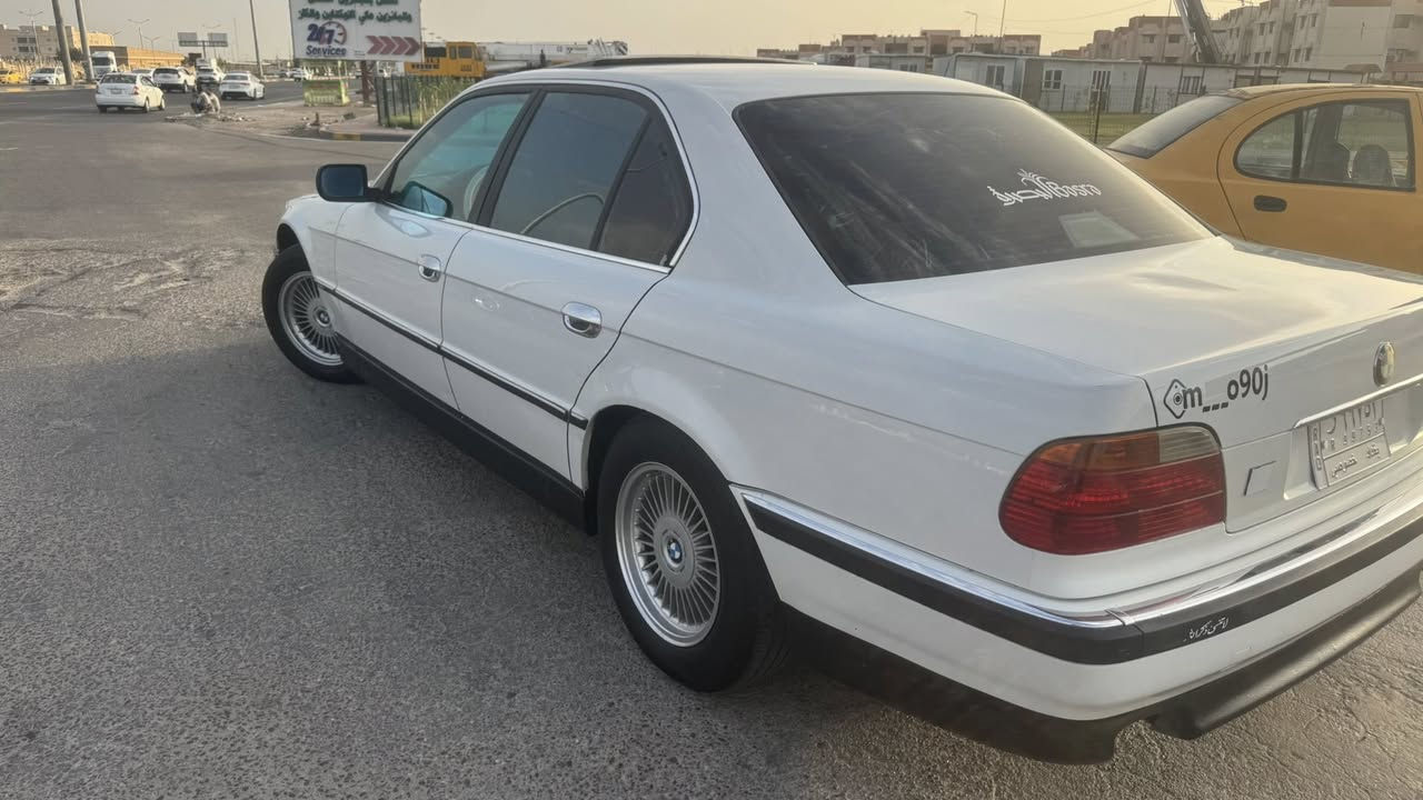 سلام عليكم
للبيع 730اصل
مديل 95سنويه لل27 تحويل كل المحافظات
صبغ 3قطع تريد ابيعك حزام ماعندي مشكله 
دخل مخمل 16حركه 
فتحه شغله 
حديده وره وكدام بل كارتون 
قفل سرعه 
دركشن 
تبريد وره وكدام 
تحكم ستيرن شغال 
تخم تاير 
‏كهربائيات ع وضع شركه لاجطل ولا شي 
صندوك شفط 
مكينه وكير كفاله كير تمساح 
شاشه اندرويد
سياره جاهزه من كلشي 
ربع ماتصرف عليه 
مكان سياره بصره 
سعر 110وبيه مجال 
تصل و بخدمتك ماعندك رصيد رمش وانه اخابرك 
‏***********وتساب
***********اتصال
