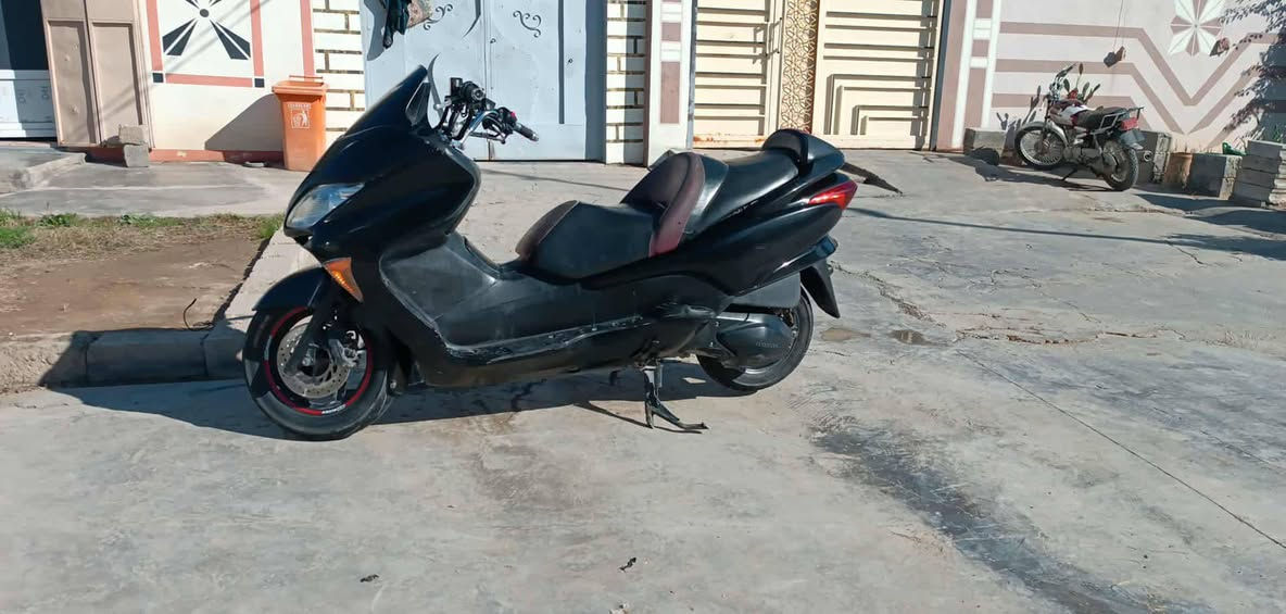 السلام عليكم
فورزة 0.8 مرتبة ونضيفة

دراجة خير من الله شلعة ومعدل اي نقص مابيهة

حماوة جوة النص متصعد ابد

دراجة كاملة ما بيها اي نقص مداريها كلش على أيدي

الدراجة عمية

السعر 850 وبيها مجال للشراي

تواصل ع الرقم  او واتساب

***********
